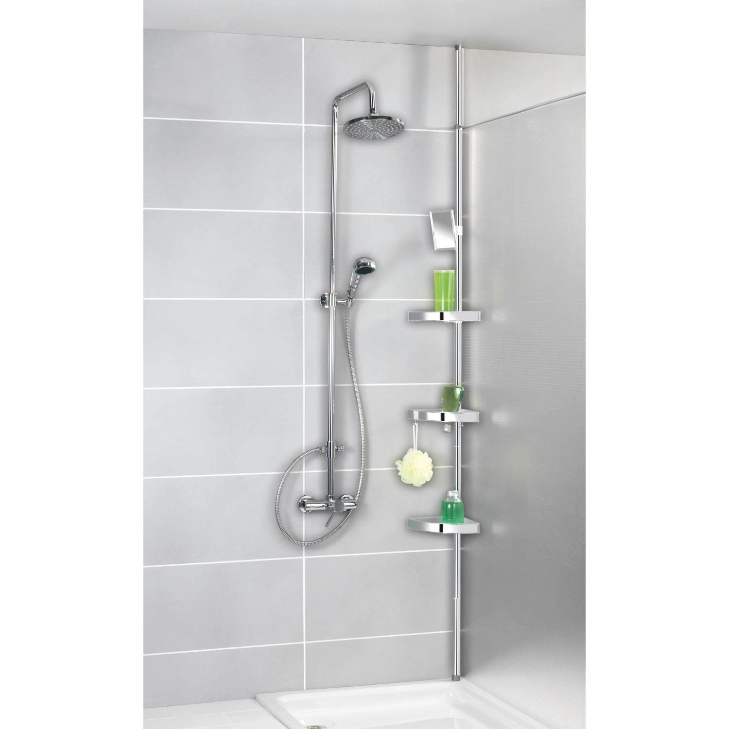Wenko Teleskop Duschecke Premium mit 3 Ablagen und Spiegel, silberfarben, im Badezimmer.
