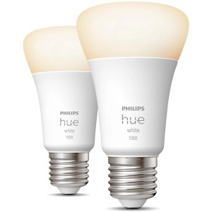 Zwei Philips Hue White E27 Leuchtmittel mit warmweißem Licht.