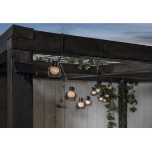 Solar-Lichterkette mit 10 rauchigen Kugeln, warmweißes Licht, für den Außenbereich.