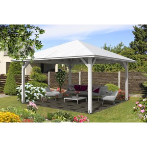 Weißer Skan Holz Pavillon Cannes 3 (424x424 cm) im Garten mit Sitzgruppe.