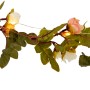 Näve LED-Lichterkette Röschen mit Blüten und Blättern für den Innen- und Außenbereich.