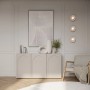 Selsey Sideboard Arkadia, dreitürig, graubeige, mit bogengefrästen Fronten im modernen Wohnzimmer. 150 cm breit.