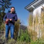 Einhell Akku-Druckreiniger Hypresso 18/24-1 im Einsatz im Garten. Kompakte Power X-Change Reinigungsgeräte.