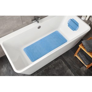 Blaue Kleine Wolke Wanneneinlage Arosa (36x92cm) in Badewanne mit Wannenkissen.