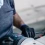 Bosch Expert M480 Netzschleifblatt K180 am Exzenterschleifer im Einsatz.