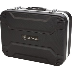 Schwarzer LUX Werkzeugkoffer, 151-teilig, aus Kunststoff mit Tragegriff und silbernen Verschlüssen.