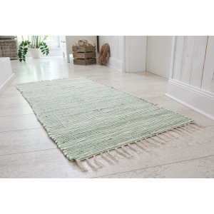 Grüner Teppich Kentucky, 60x120 cm, Wollteppich mit Fransen, pflegeleicht und strapazierfähig.