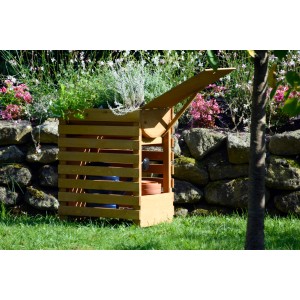 Dobar Hochbeet Rolling Garden Gr. M aus FSC®-Holz mit Rollen und Bepflanzung im Garten.