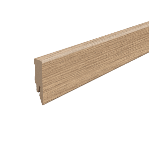 Egger Sockelleiste L671 Kubisch, Dekor Eiche Natur, 6 cm hoch.