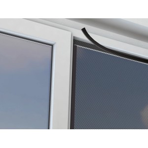 Schwarzes Doppelklettband (2 Stk.) zur Befestigung von Insektenschutz am Fensterrahmen.