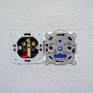 LED Dimmer 250W für LED und TE Lampen, 3-polig, zur Unterputzmontage.