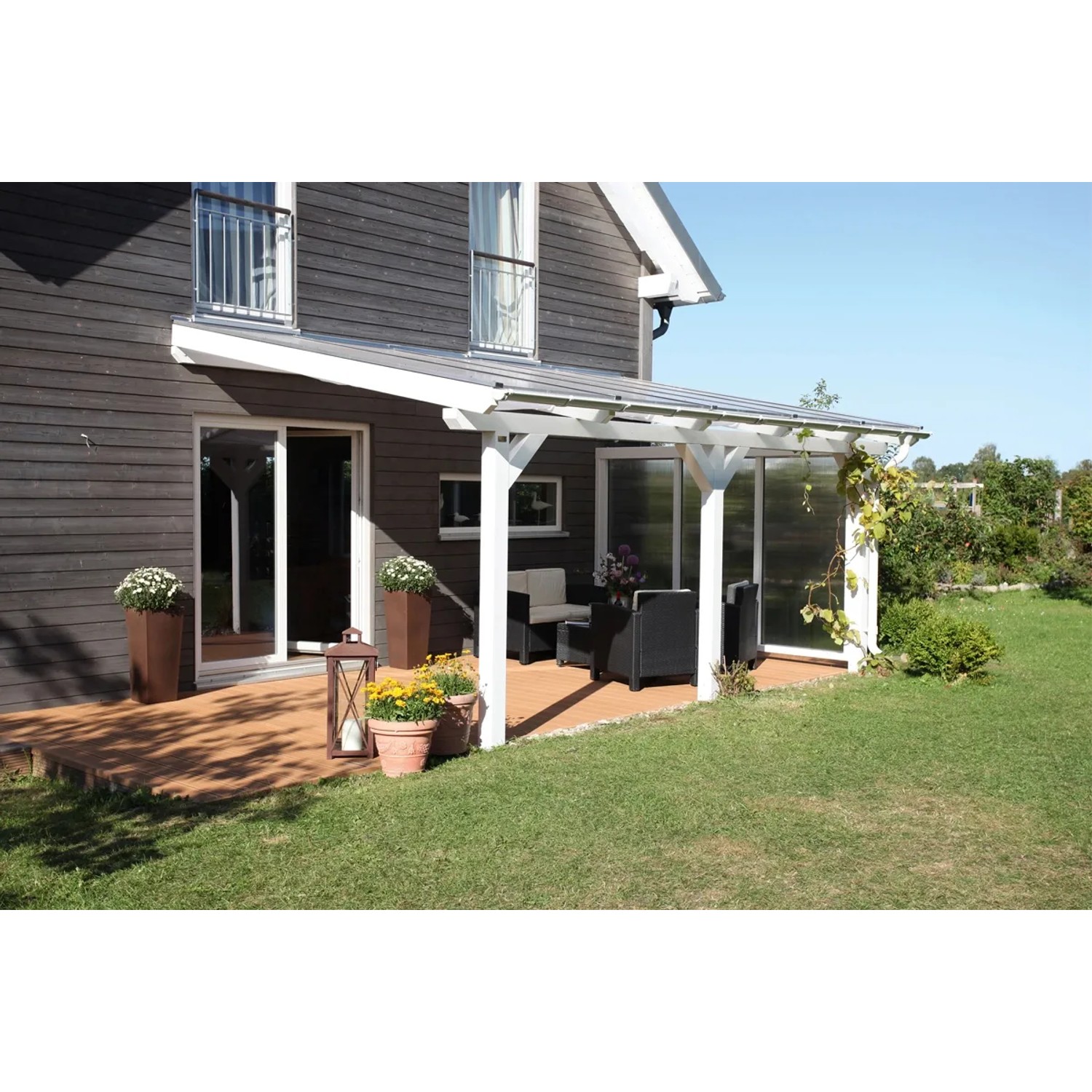 Skan Holz Terrassenüberdachung Andria, 434x300 cm, Leimholz schiefergrau mit Polycarbonatplatten.