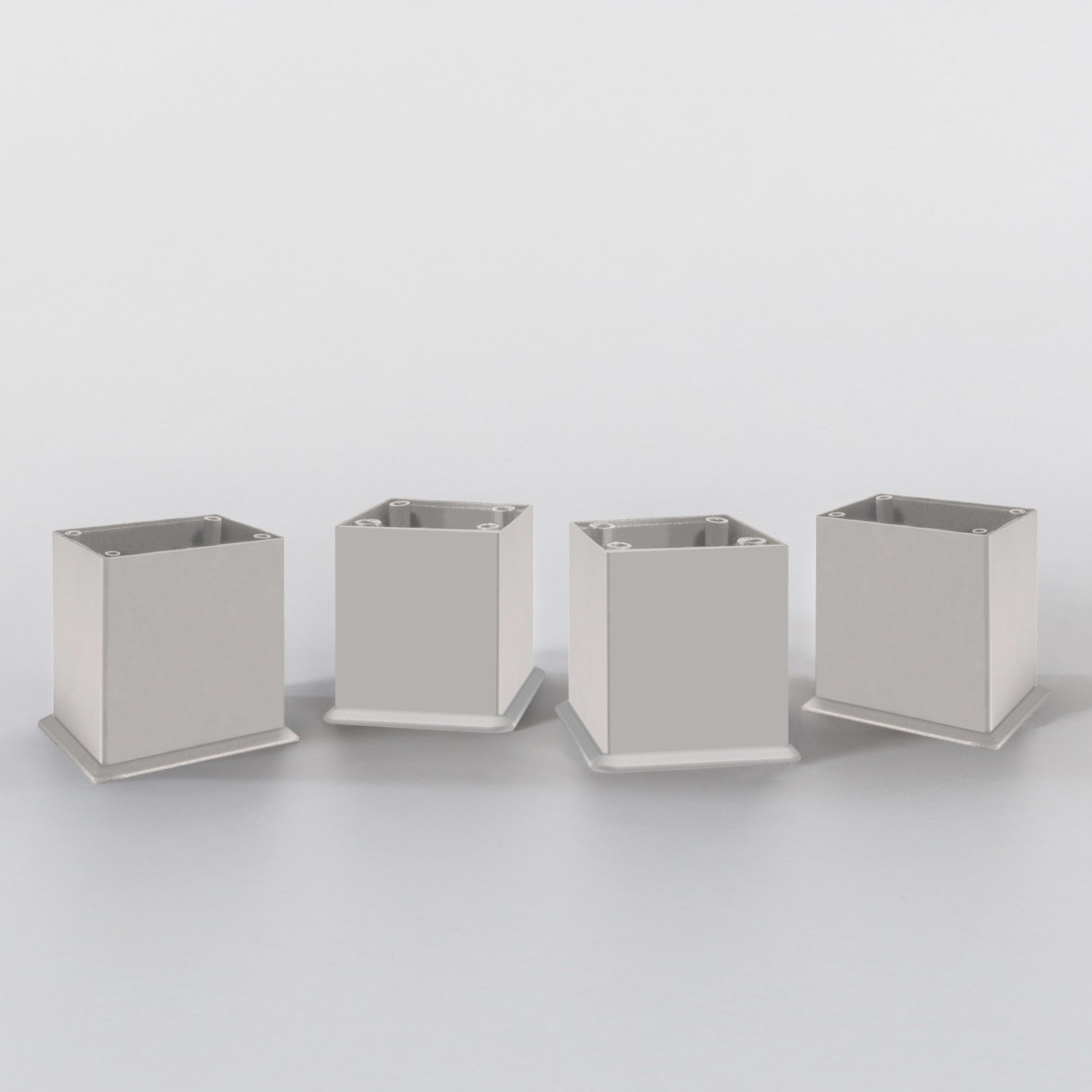 Vier Möbelfüße in Weiß für Badmöbel Unterschränke.