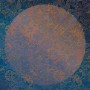 Komar Vlies Fototapete La Lune (200x270 cm) mit Mondmotiv und floralem Muster in Blau- und Goldtönen.