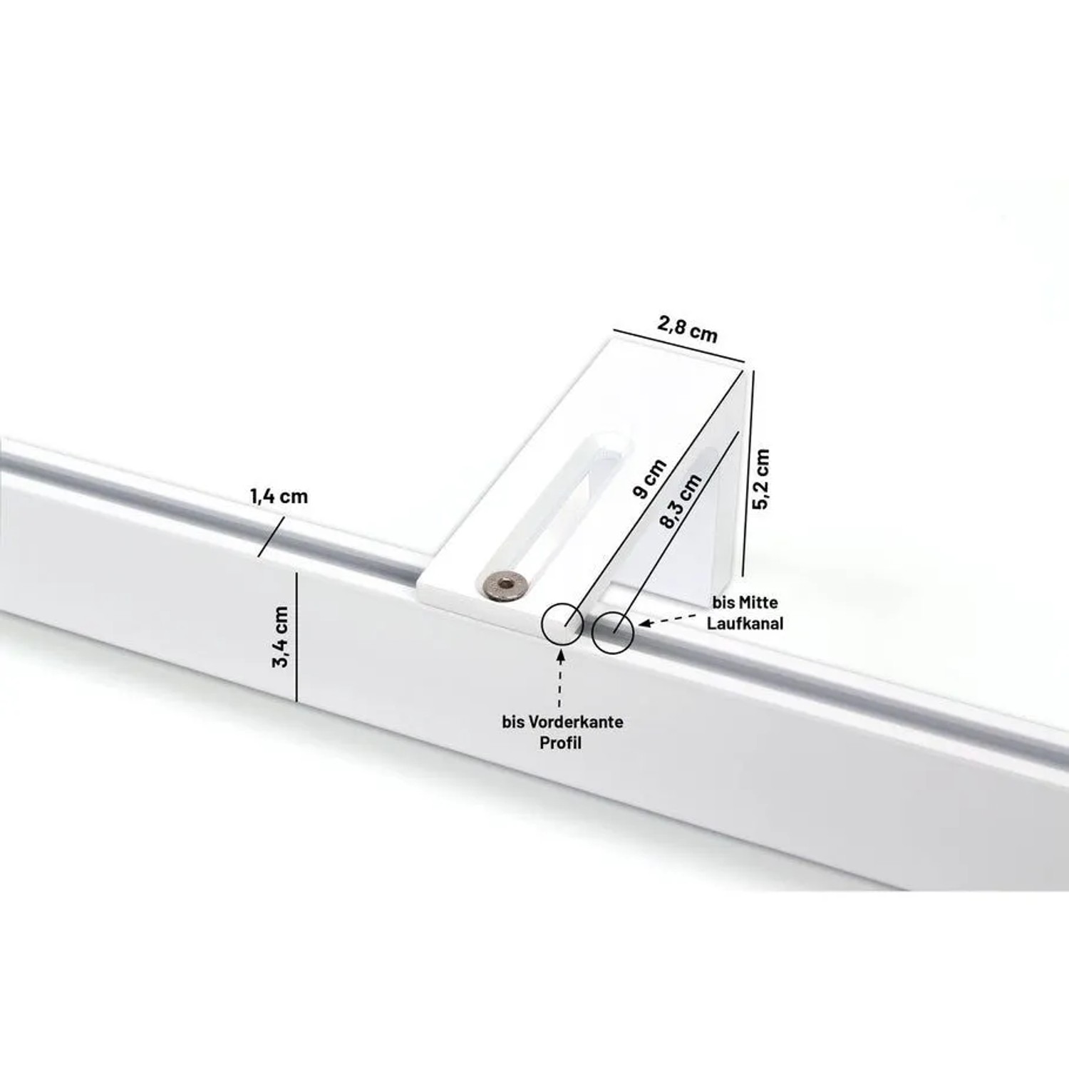 Weiße 1-lauf Gardinenschiene Loft aus Aluminium mit Wandträger. Nahaufnahme zeigt Maße von Profil und Halterung.