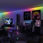 Paulmann LED-Strip EntertainLED Set, 5 m, im Gaming-Zimmer mit Farbwechsel.
