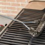 Weber Grillbürste, 3-seitig, 46 cm, schwarz-rot, reinigt Grillrost effizient.