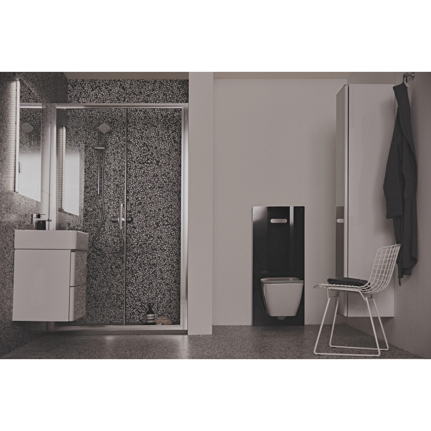 Ideal Standard Cerafine D Waschtischarmatur H80 Chrom im modernen Bad.