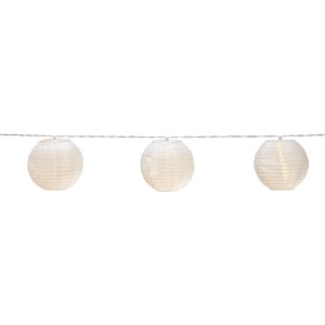 Solar-Lichterkette Martelli mit weißen Lampions, 6,2 m lang, für stimmungsvolle Beleuchtung.