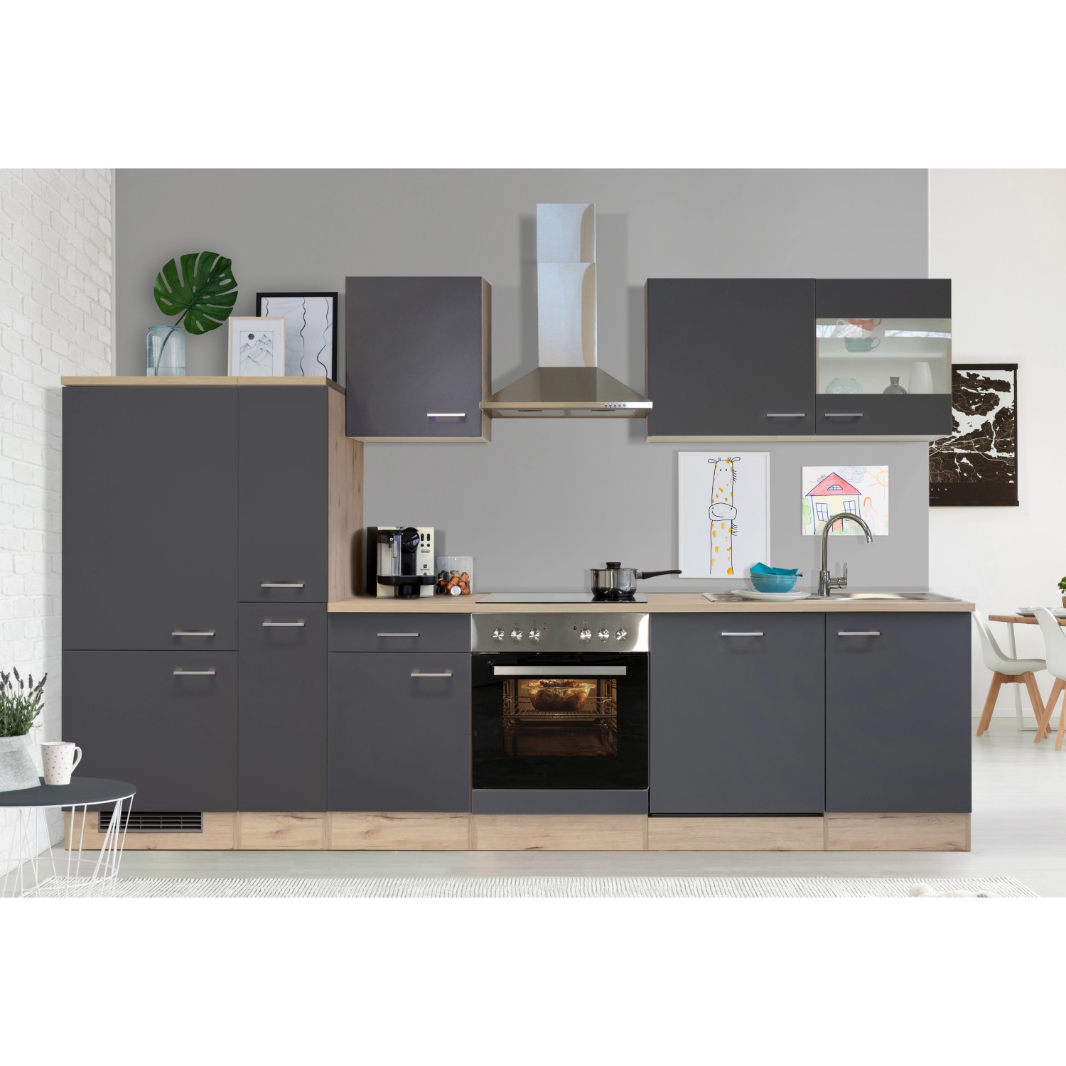 Moderne Einbauküche Morena in Basaltgrau matt und San Remo Eiche hell mit E-Geräten.