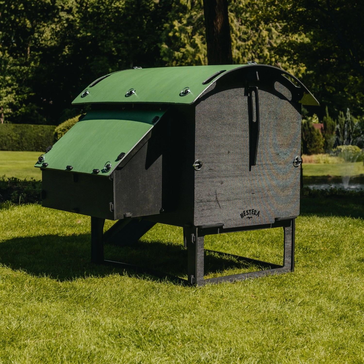 Nestera Hühnerstall Mit Füssen M für 5 Hühner 117 cm x 99 cm kaufen bei OBI