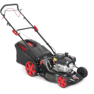 MTD Benzinrasenmäher Smart 46 SPO mit Mulchkit, Fangkorb und roten Rädern.