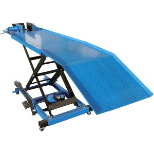 Blaue Güde Motorrad Montagerampe GMR 360 mit Scherenhubtechnik und Rollen für Reparatur und Wartung.