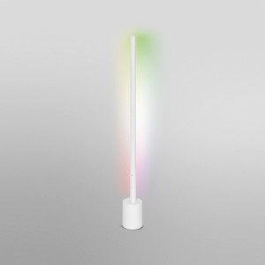 Weiße Ledvance Smart+ WiFi Stehleuchte Slim, 80 cm, mit Farbwechsel.