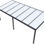 Anthrazitfarbene Terrassenüberdachung Professional, 700x300 cm, mit opalen Polycarbonatplatten.