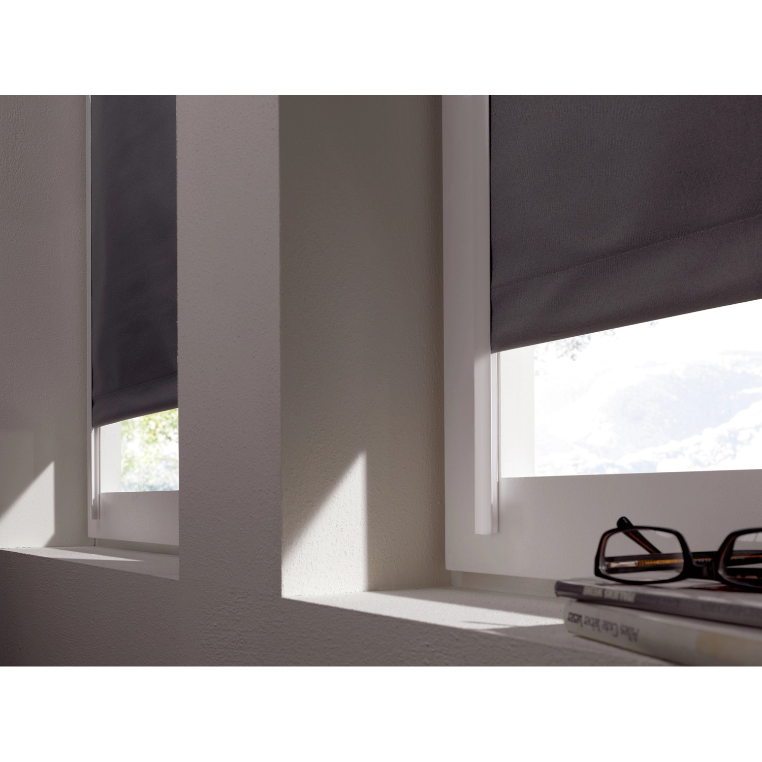 Gardinia Seitenprofil für Rollo, weiß, 210 cm, zur seitlichen Abdunkelung und Führung des Rollos.