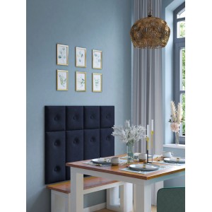 Wandkissen Quadrat, 30x30 cm, Dunkelblau Samt als Wandpaneel im Esszimmer.