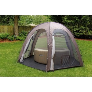 Beiges Steinbach Whirlpooldach 350x290x220 cm mit Whirlpool im Garten.