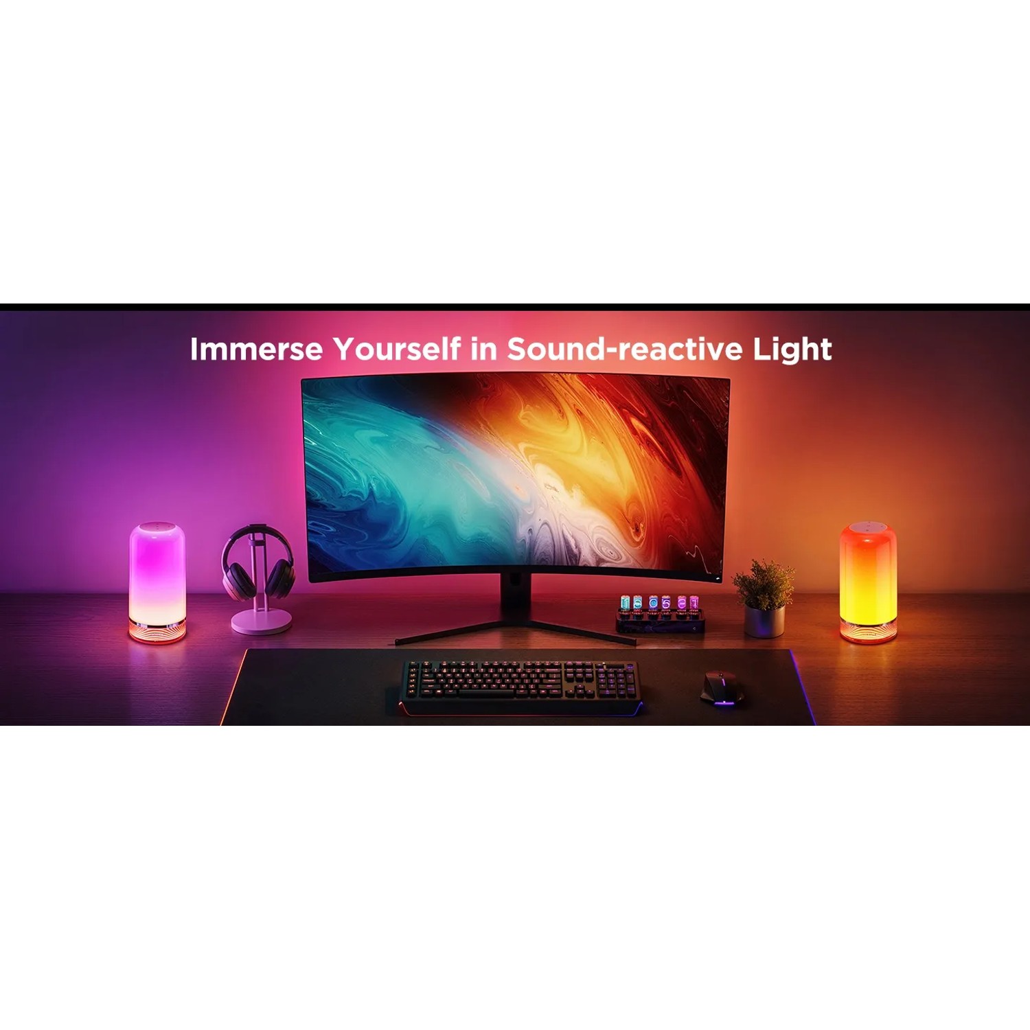Govee RGBICWW LED-Tischlampe H6022 als stimmungsvolle Beleuchtung auf einem Schreibtisch.
