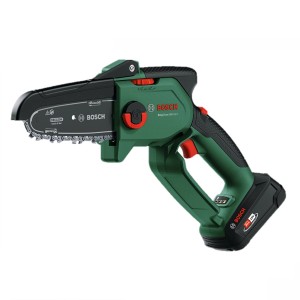 Bosch Akku-Gehölzschneider EasyChain 18V-15-7 mit Akku und Ladegerät.