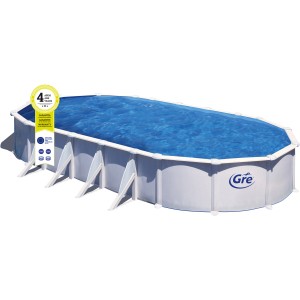 Gre Stahlwandpool Atlantis, oval, weiß, 915x470x132 cm, gefüllt mit blauem Wasser.