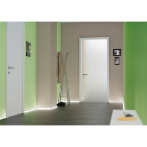 Eingangsbereich mit indirekter Beleuchtung durch Paulmann Delta Profil mit Diffusor LED-Streifen.