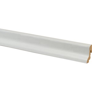 Sockelleiste Esche Weiß, 18x38x2400 mm, MDF furniert, für saubere Wandabschlüsse.