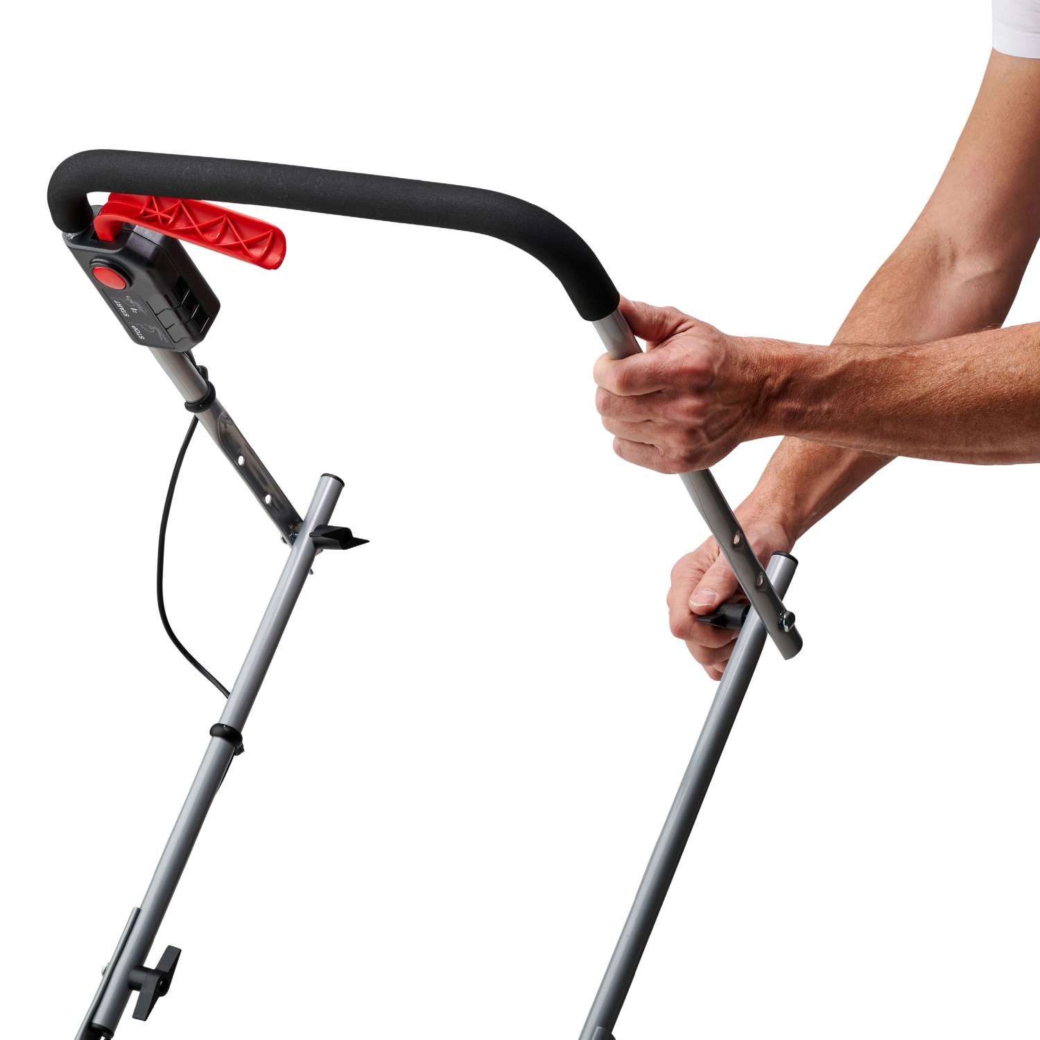 Detailaufnahme: Einhell Akku-Vertikutierer-Lüfter GC-SC 18/28 Li-Solo, Fokus auf den verstellbaren Griff.