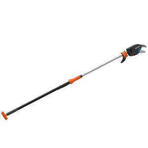 Gardena Strauchschneider StarCut 160 plus, eine Astschere für hohe Äste und Sträucher.