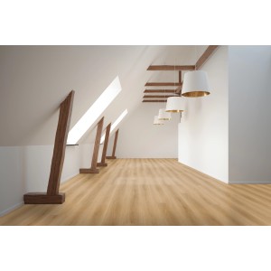 Heller Raum mit Check Klebe-Vinylboden Expert Tordera Eiche in Holzoptik.