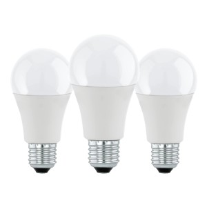 Drei E27 LED-Lampen in Glühlampenform von Eglo, 8W, mit warmweißem Licht.