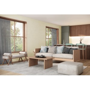 Wohnzimmer mit Gardinia Seilspanngarnitur Race in Schwarz-Matt, 5 m, an Fenstern mit Vorhängen.