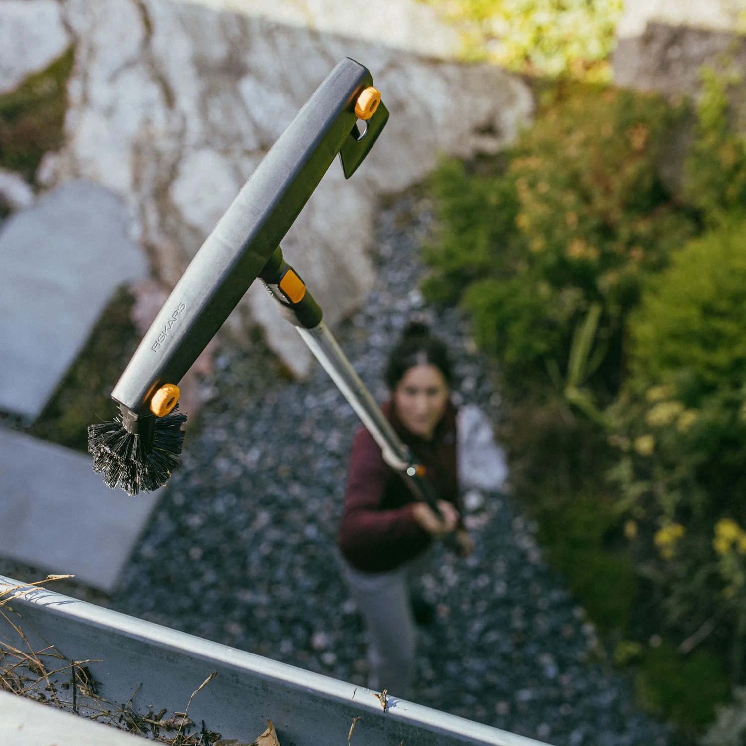 Fiskars Dachrinnenreiniger OneClick Orange-Schwarz_3