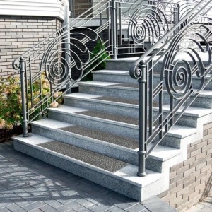 KARAT Sicherheits-Stufenauflage Stufenmatte mit Alu-Schiene Braun 24 x 60 cm