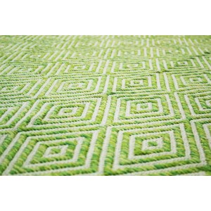 Grüner Wollteppich Melrose mit Rautenmuster, 120x170 cm. Handgefertigter Teppich für Wohnräume.