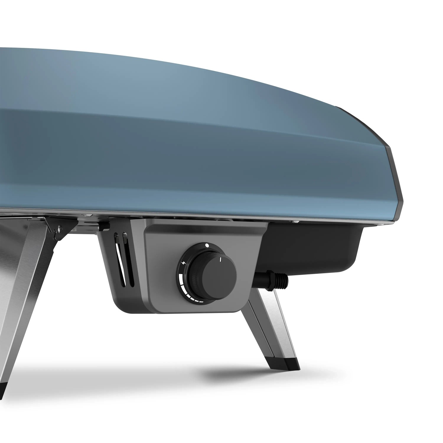 Detailaufnahme: Ooni Koda 2 Gas-Pizzaofen in Schieferblau mit Temperaturregler und Standbeinen.