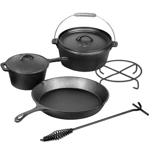 El Fuego Dutch Oven Set, 5-teilig, Gusseisen, schwarz: Topf, Pfanne, Untersetzer und Heber für Grillutensilien.