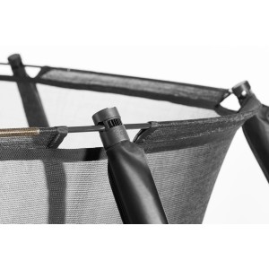 Detailaufnahme: Salta Trampolin Sicherheitsnetz Ground ø 427 cm, Netzstruktur und Befestigung.