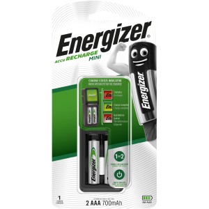 Energizer Mini Batterieladegerät für AA/AAA Akkus mit LED-Anzeige und 2 AAA-Akkus im Lieferumfang.