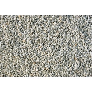 Nahaufnahme: Pflastersplitt 2-4 mm, gebrochene Körnung, hellgrau, Schüttgut.